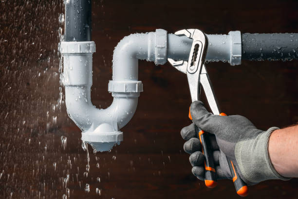 Professional Drain Cleaning technician working in Middle River, MD